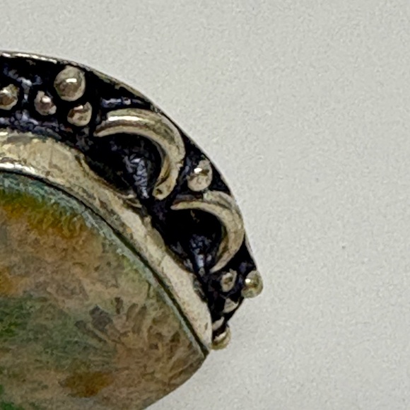 Artisan Silver Fossilized Jasper Woman’s Ring - Picture 9 of 10